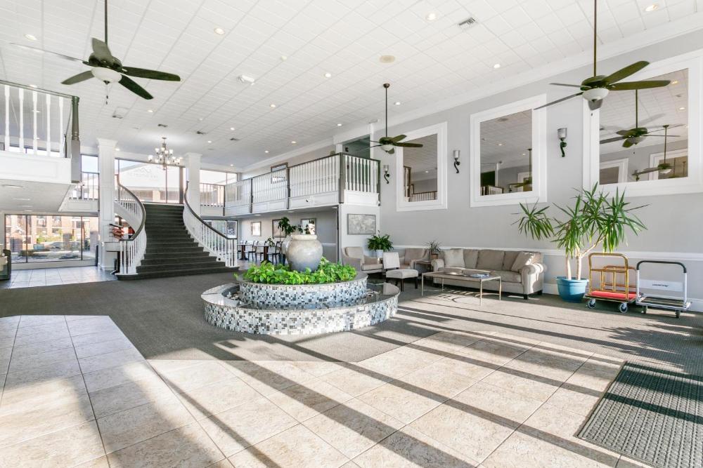 At Home Inn - Pensacola